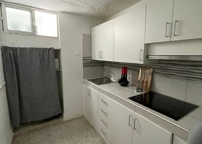 Casa Adolfo Almaciga